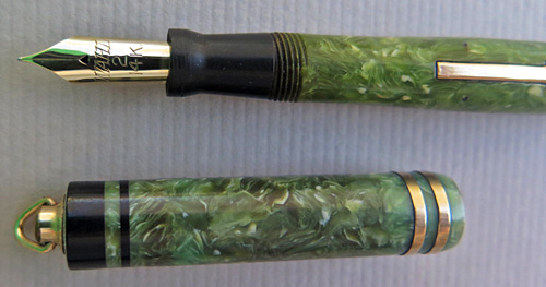 WAHL JADE GREEN LEVER FILLING FOUNTAIN PEN